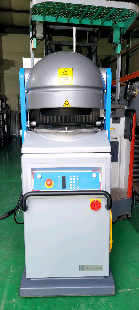 데크오븐 도우컨 컨벡션오븐 버티컬믹서기 발효기 등등 이미지