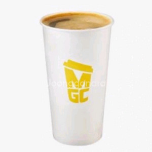 메가커피 핫 아메리카노 1300원