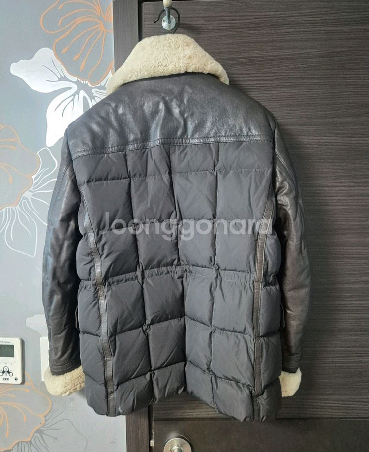 LG패션 일크로스 고급 가죽 패딩점퍼. 100사이즈--1
