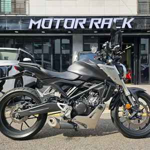혼다 CB125R 18년 6천km 다운시트고 차량