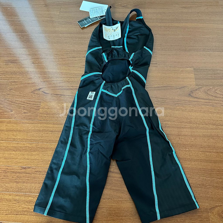 [새상품]미즈노 여성 반전신 수영복 블랙 XL--3