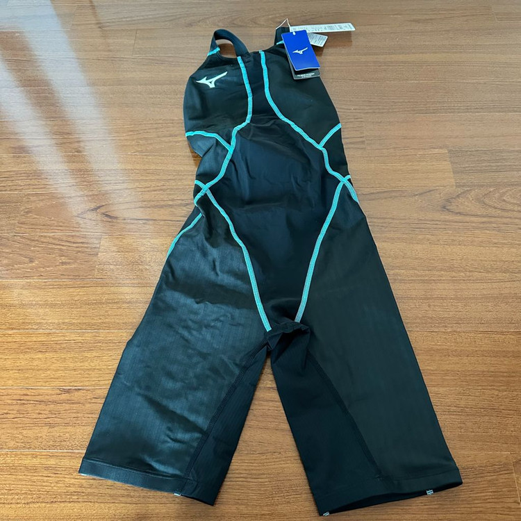 [새상품]미즈노 여성 반전신 수영복 블랙 XL--2