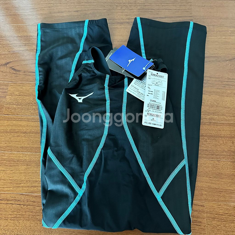 [새상품]미즈노 여성 반전신 수영복 블랙 XL--4