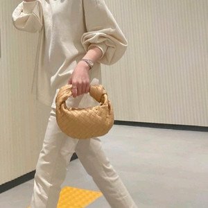 리앙쥬 듀엠티셔츠, 트임쫀득팬츠