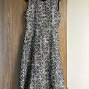 바이씨니 까나트위드(키작녀)