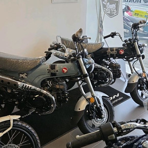 닥스125 25년식 할인판매합니다^^