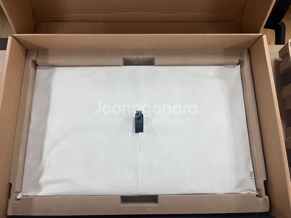 HP 옴니스튜디오X 32인치 RTX4050 박스개봉--2