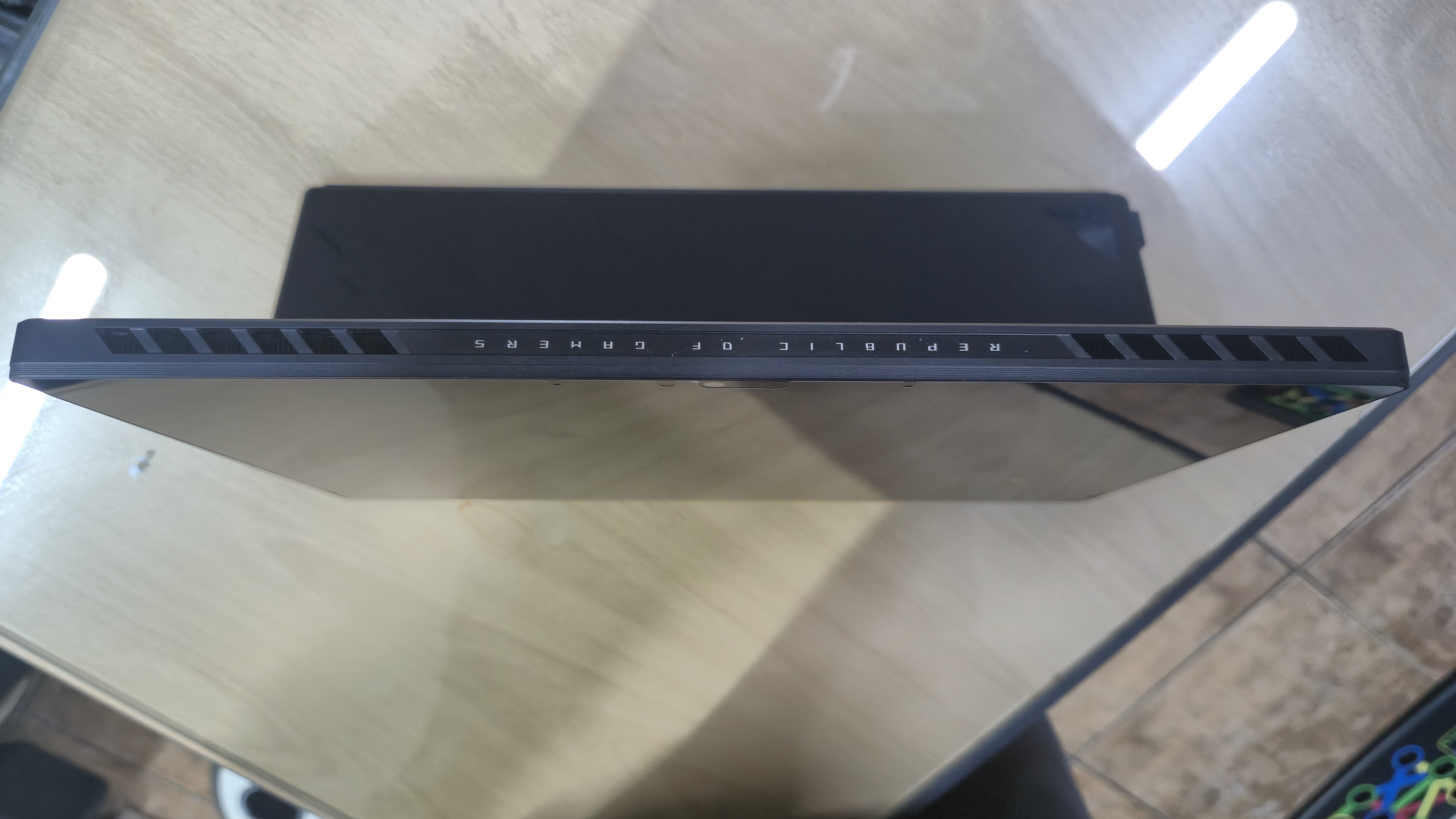 ASUS ROG Flow Z13 AI MAX+ 395--1