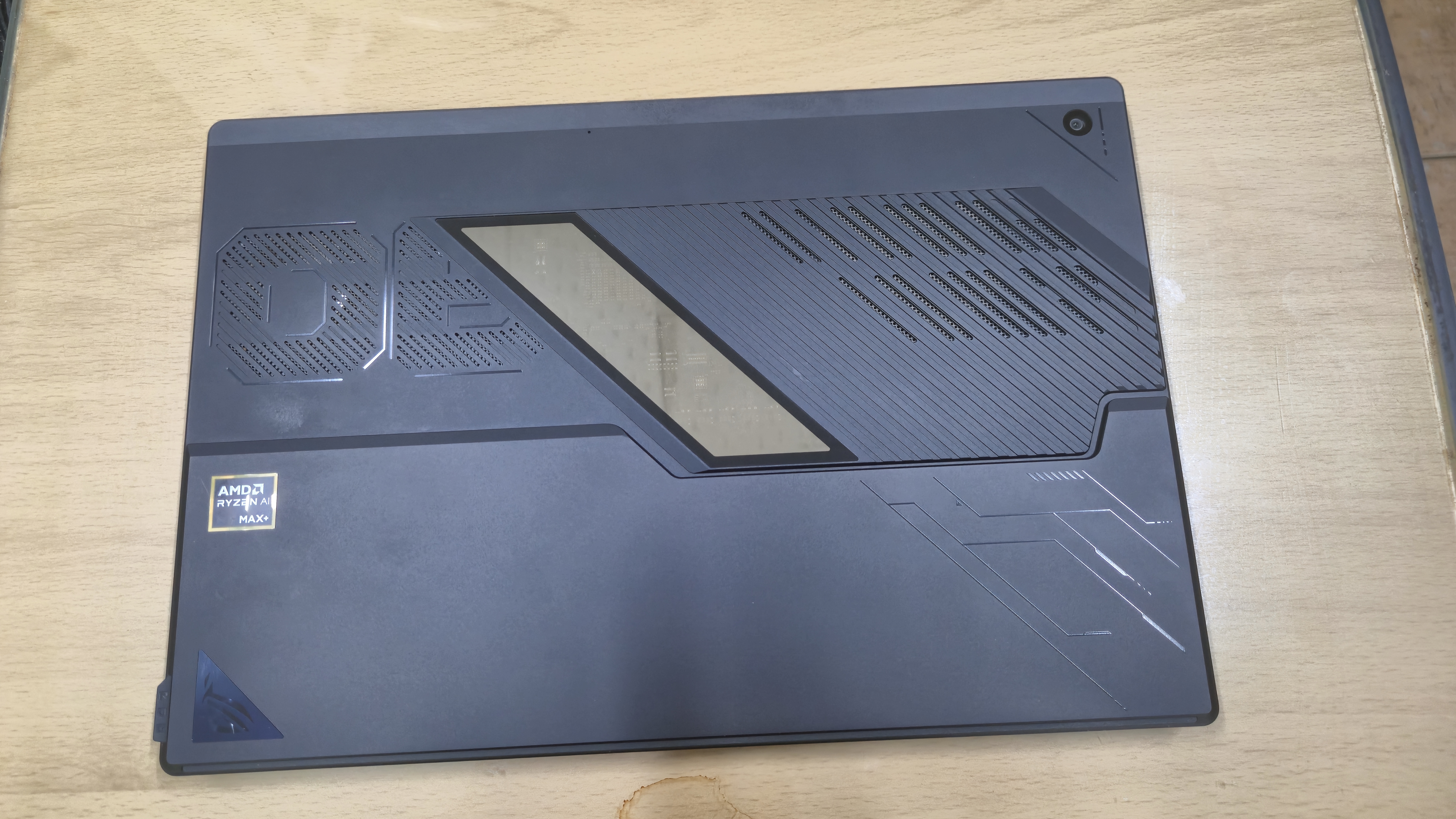 ASUS ROG Flow Z13 AI MAX+ 395--3