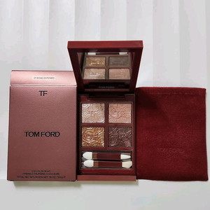 톰포드 한정 로즈 익스포즈드