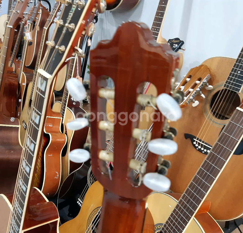 성원 클래식 수제 기타 30호--5