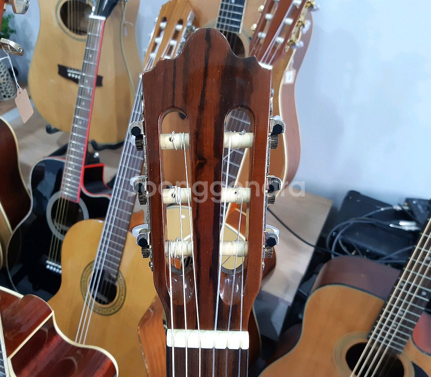 성원 클래식 수제 기타 30호--4