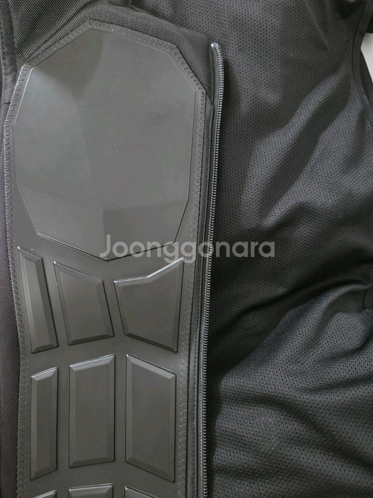 비햅틱스 촉각슈트 TactSuit Pro 판매합니다--1