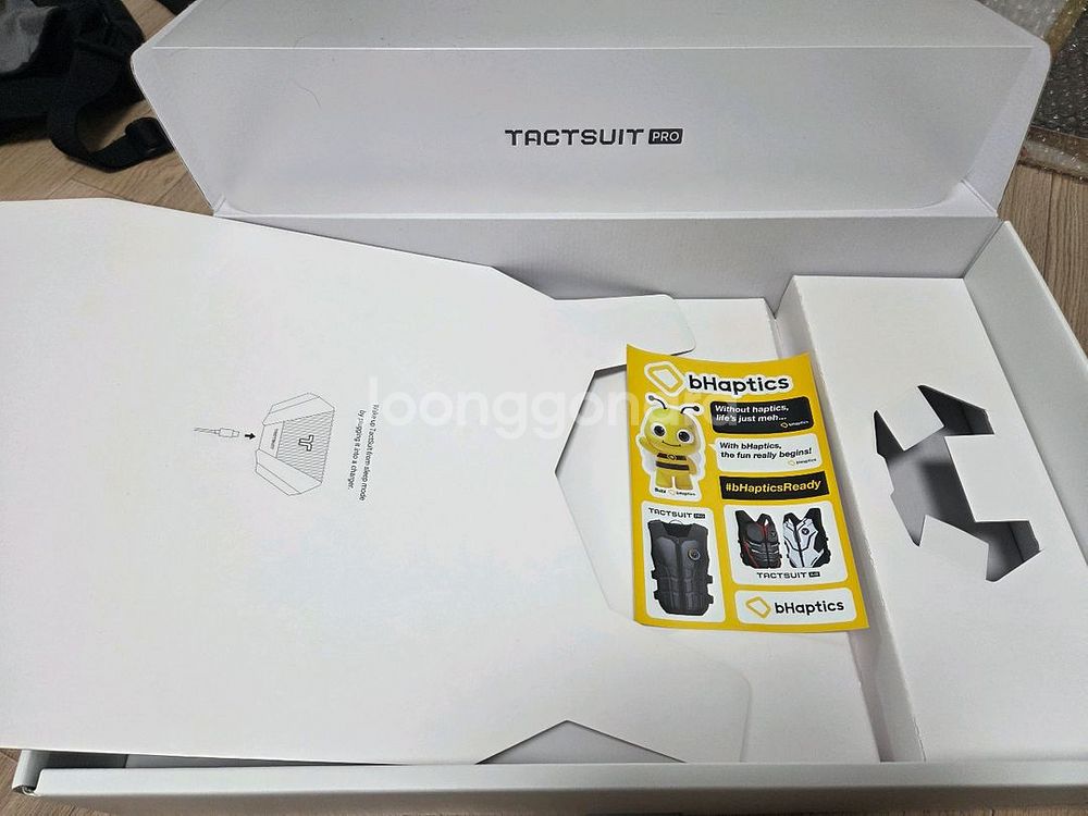 비햅틱스 촉각슈트 TactSuit Pro 판매합니다--4