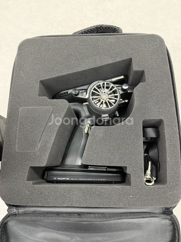 RC 후타바 10px 송수신기 셋트 및 보관용가방--1