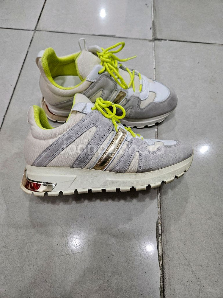 DKNY키높이운동화(235~240)--0