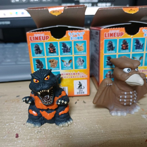 고질라 소프비돌 버닝고지라 라돈 팝니다