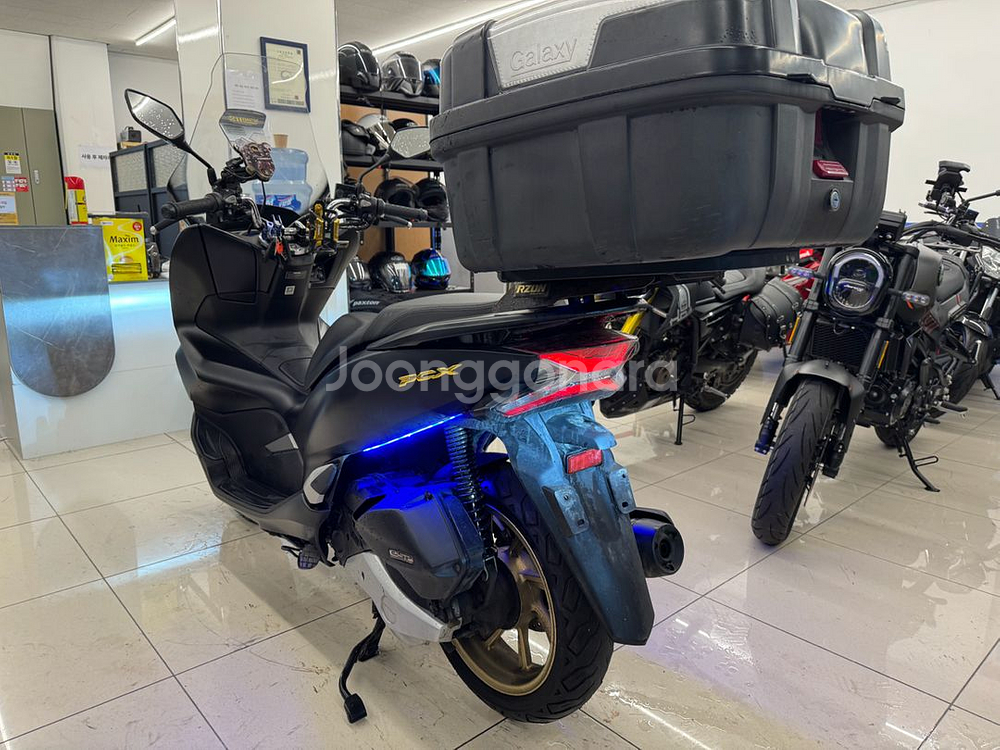 pcx150 20년식 팝니다--5