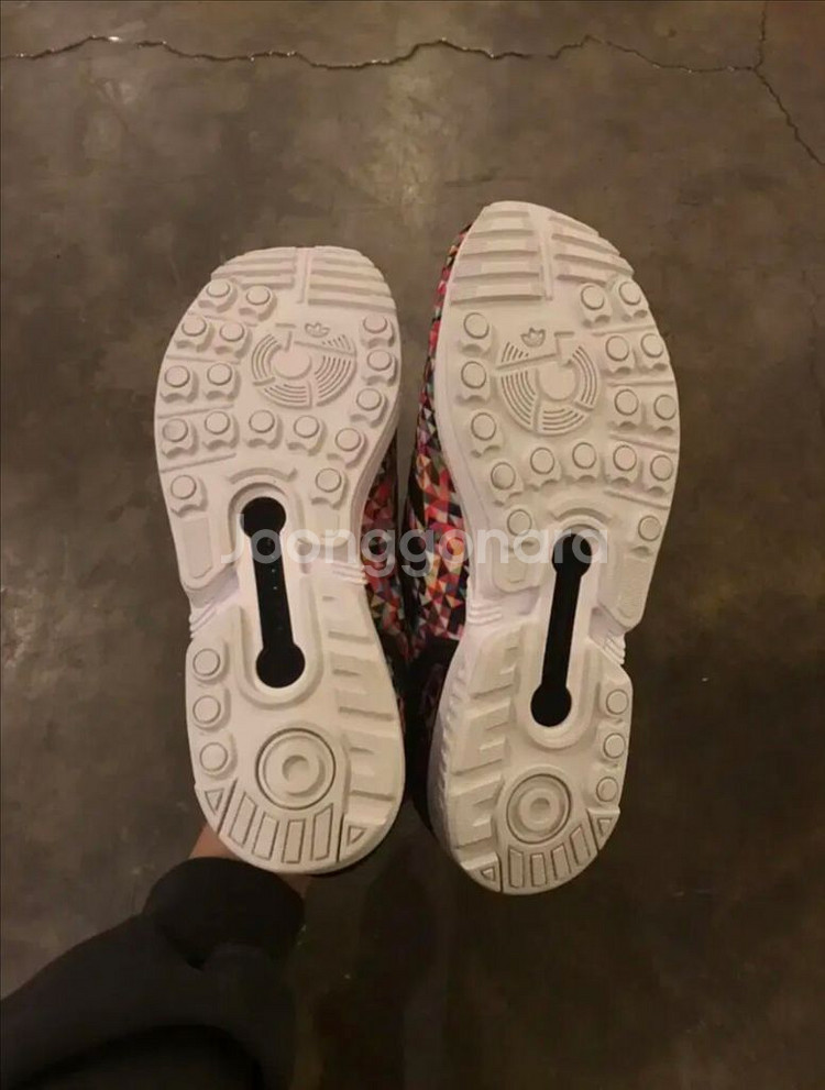 260 아디다스 ZX 플럭스 멀티컬러 프리즘--4