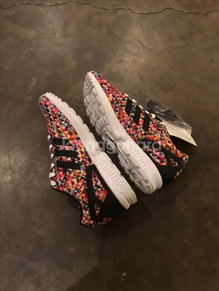 260 아디다스 ZX 플럭스 멀티컬러 프리즘--2