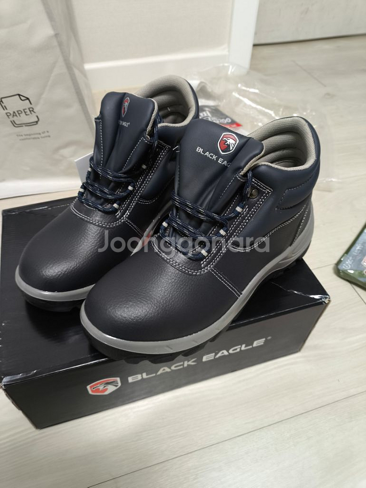 블랙이글 6인치 안전화 새상품 260 사이즈--1
