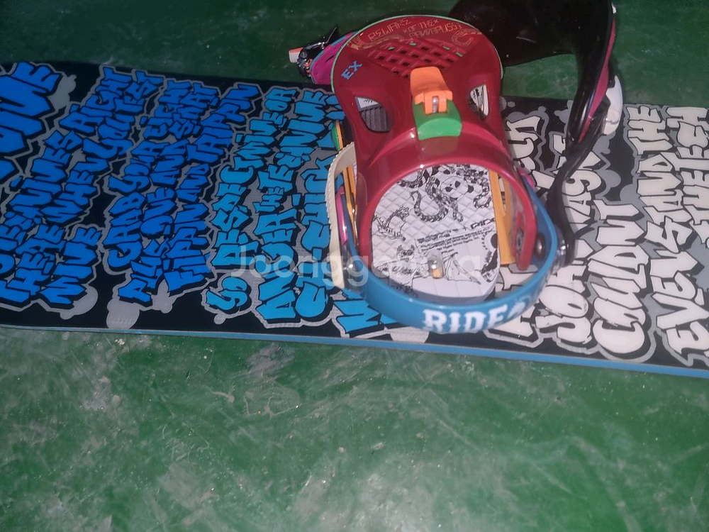 153 보드데크. 바인딩. 부츠250.265.260 택--2