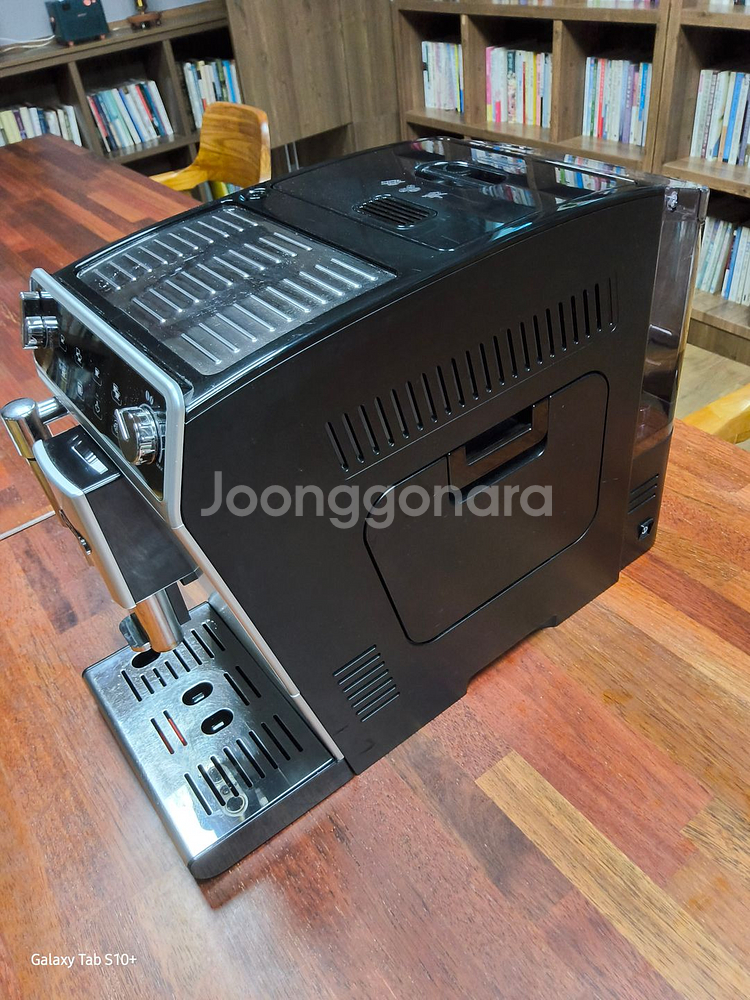 드롱기 어쎈틱카 Delonghi Autentica--1