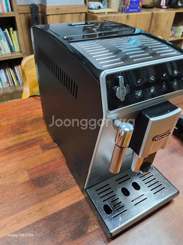드롱기 어쎈틱카 Delonghi Autentica--3