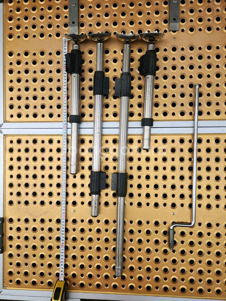 수정발판좌대--1