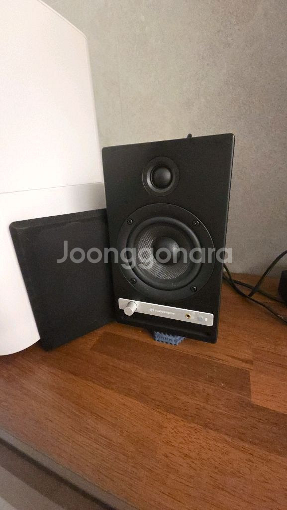 오디오엔진 HD4 + S8 (스피커+우퍼)--1