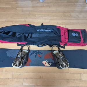 스노우보드 세트 (데크 + 바인딩)