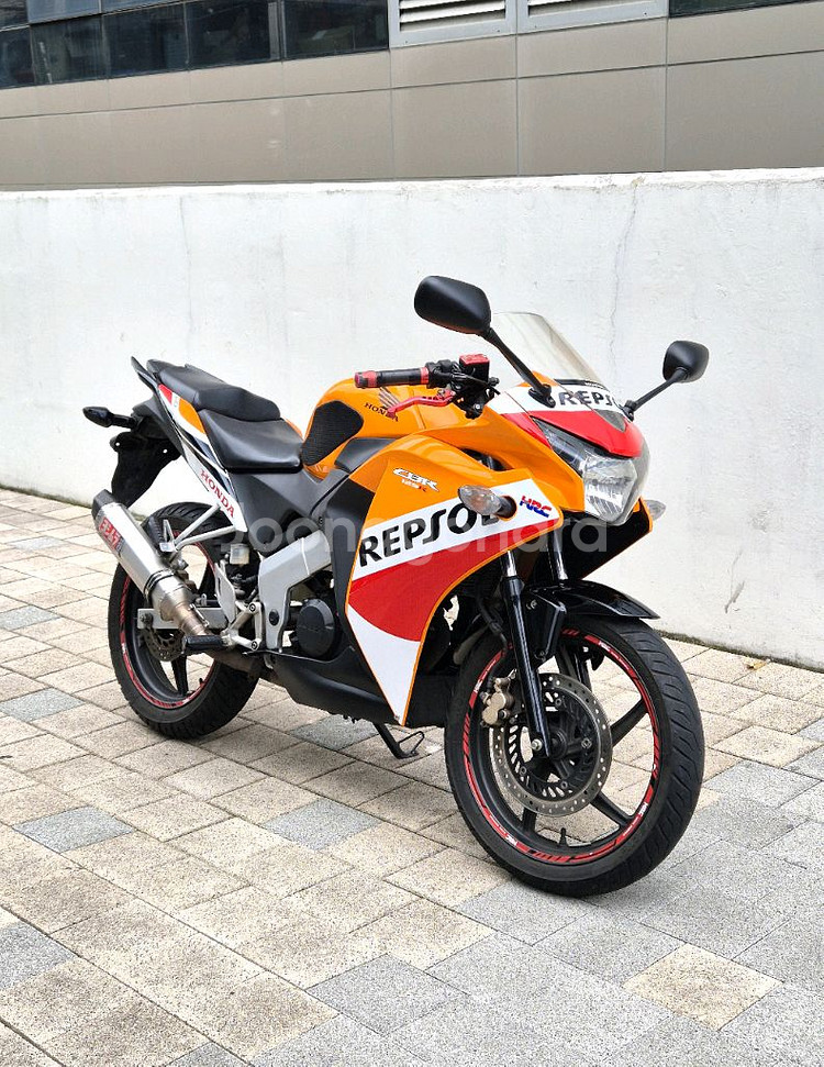 2015년식 cbr125 신형 렙솔 판매합니다.--0