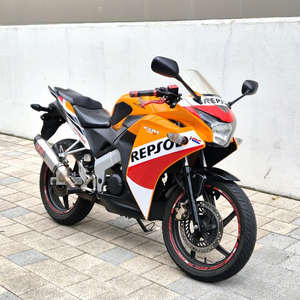 2015년식 cbr125 신형 렙솔 판매합니다.