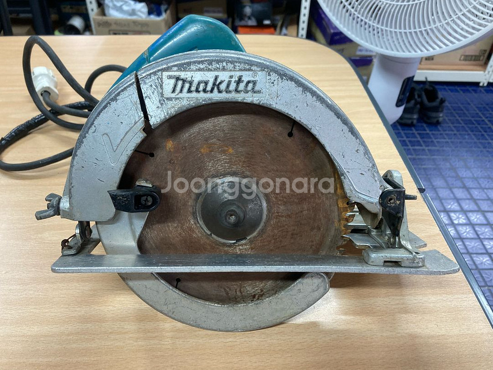 마끼다 7인치 원형톱 5740NB--0