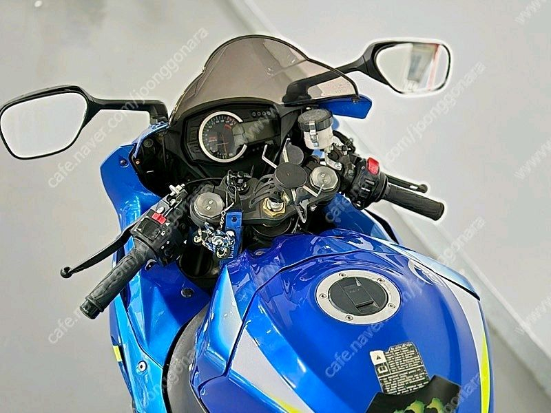 2016년식 gsx- r1000 ABS 알천 판매합니다 이미지
