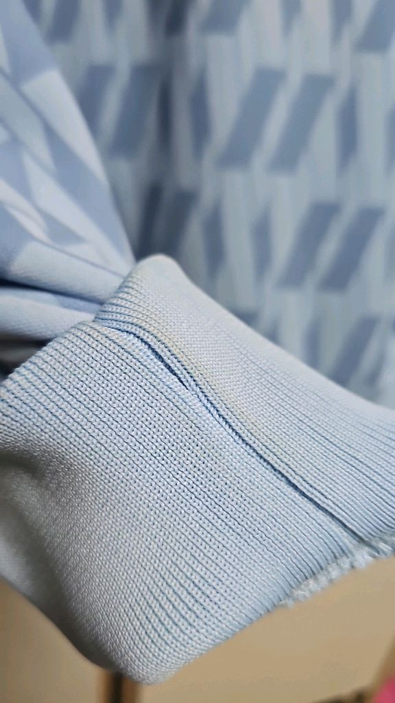 널디 심볼 패턴 트랙 탑 스카이 블루--3