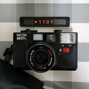 리코 35 EFL 필름카메라 케이스포함