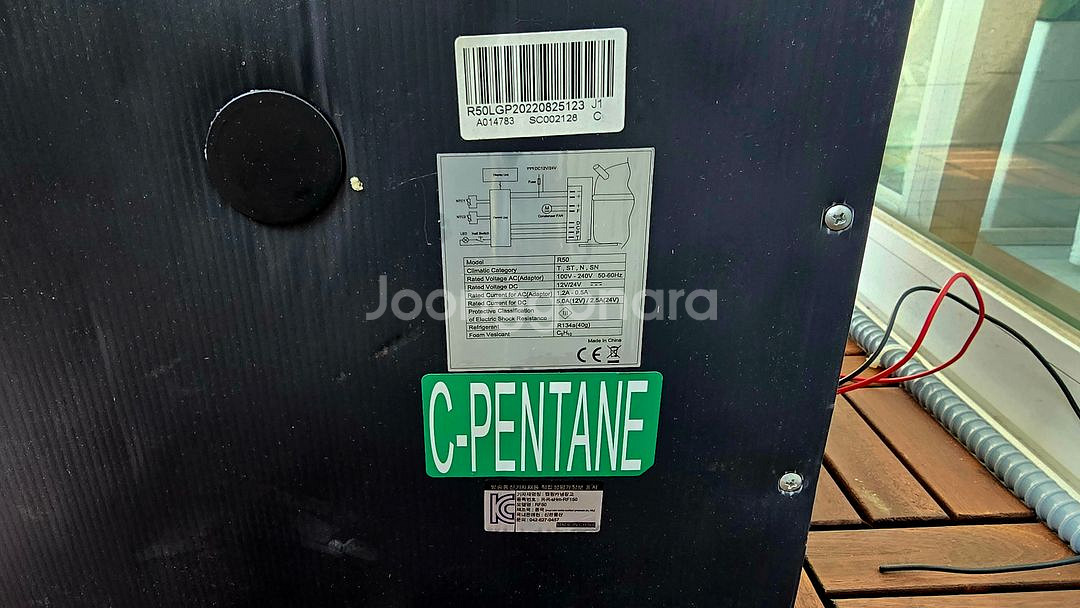 LG FREUCAMP 캠핑카용 냉장고 블랙미니--0