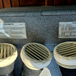 도메틱 FW2500C 언더베드 에어컨 이미지