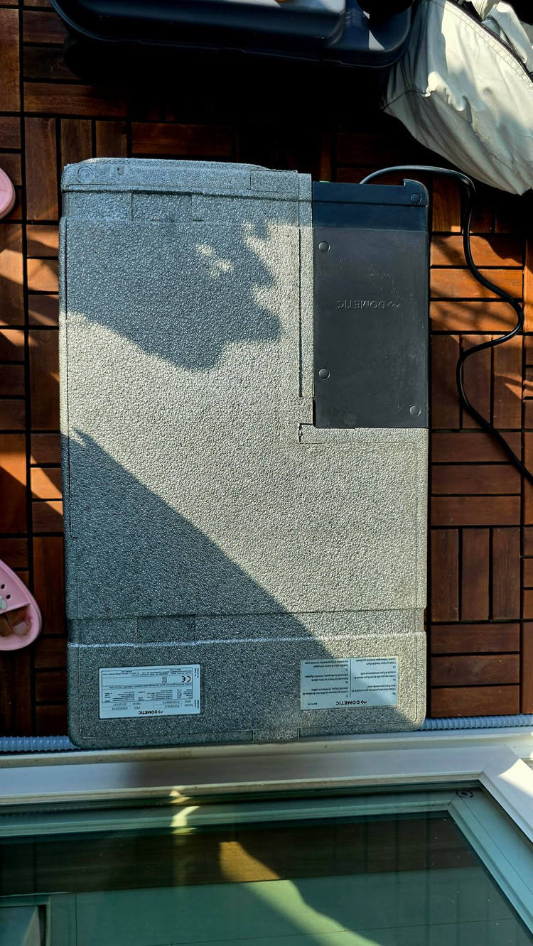 도메틱 FW2500C 언더베드 에어컨 이미지