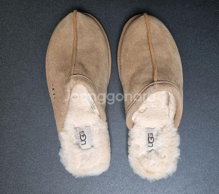 (미사용) UGG 어그 PEARLE US8 250사이즈--1