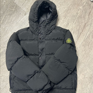 24fw 스톤아일랜드 나일론 메탈 패딩L