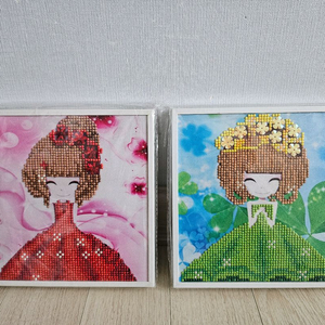 빨강소녀&연두소녀(완성품)(일괄판매)