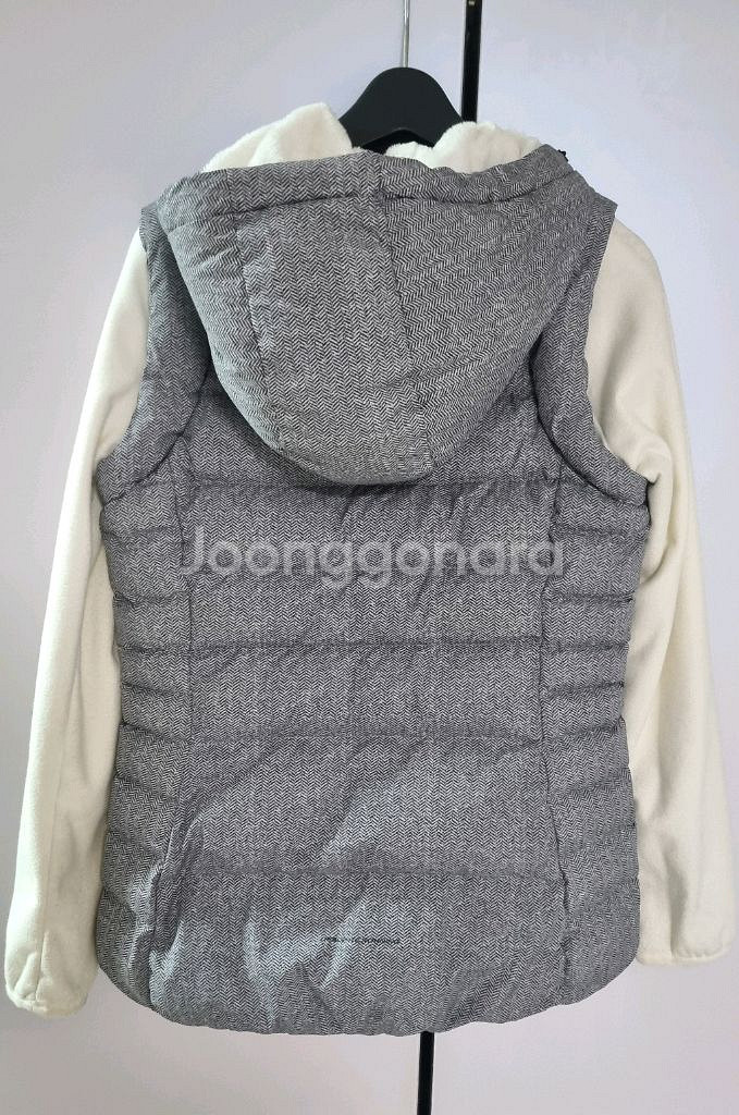 데상트 헤링본 패딩 후드 집업--1