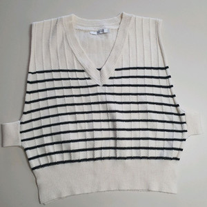 바네이크 니트조끼F