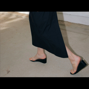 투명스트랩 웨지 뮬 240