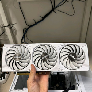 이엠텍 RTX 4070 슈퍼 12GB 풀박, 보증기간O