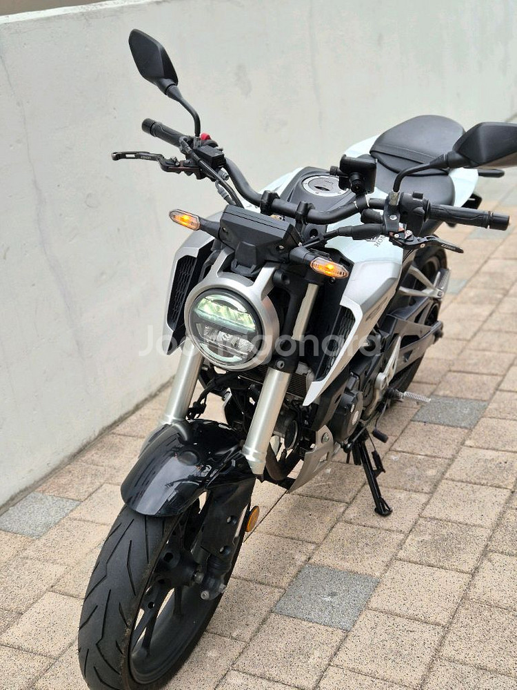 2018 혼다 CB125R 에로우 구변 판매합니다.--3