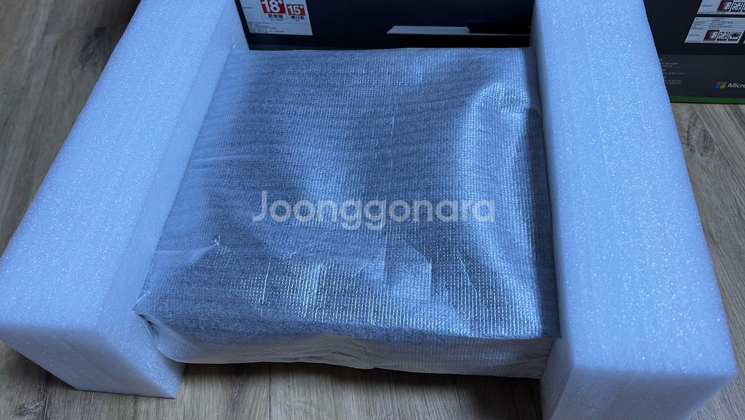 XBOX ONE X 골드 한정판--1