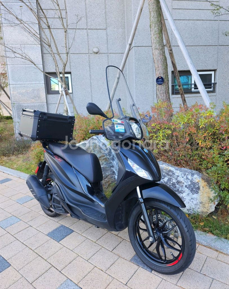 2020년식 피아지오 메들리125 스쿠터 판매합니다.--0